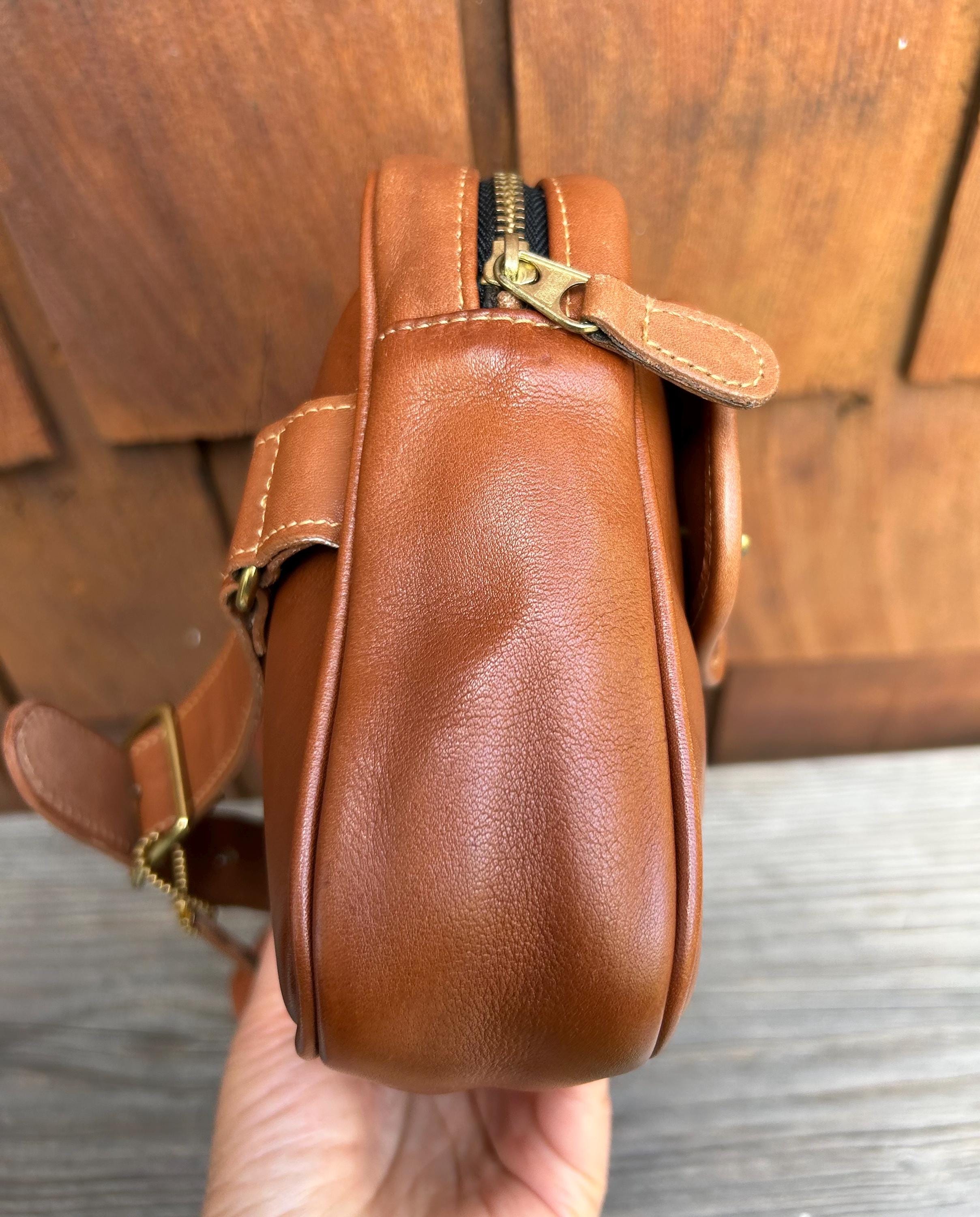 バッグ vintage coach old waist pouch brown Rare Vintage Coach Twin Double Turnlock Pocket Waist Pack British