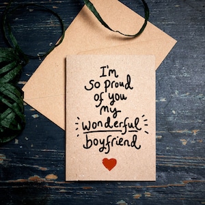 Afstudeerkaart / Zo trots op je, mijn geweldige vriend / Gefeliciteerd kaart / voor vrouw / nieuwe baankaart / plasticvrije kaart