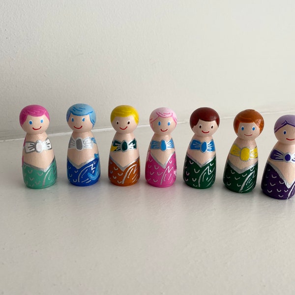 Mermaid mini Wooden hand painted Peg dolls - mini peg mermaids - giftbag, gift for children