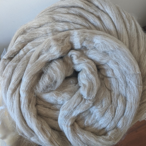 Gros 11Lb laine Roving Roll naturel gris laine Top fibre filature, feutrage, tricot, tissage fournitures de laine laine bosse Etsy