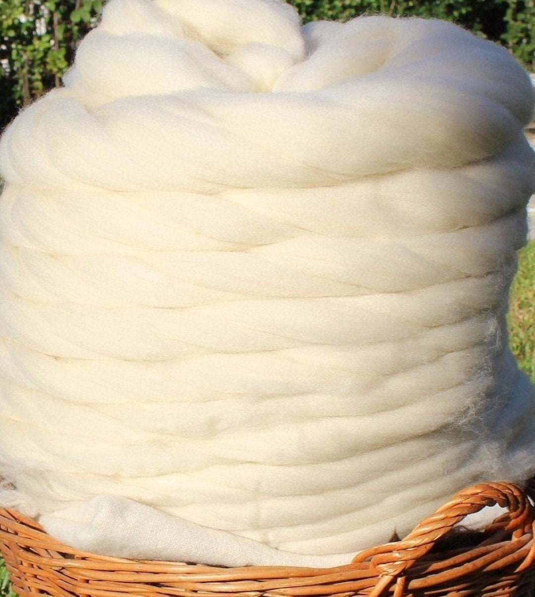 4.4 Lb on Sale Wool Roving, Roll Un-dyed White Wool Top Fiber Spinning ...
