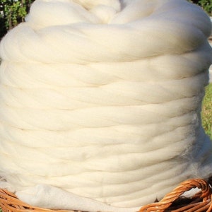 4.4 lb On Sale Wool Roving, Roll un-dyed White Wool Top Fiber Spinning, Felting, Knitting, Weaving Wool supplies Wool Bump Etsy