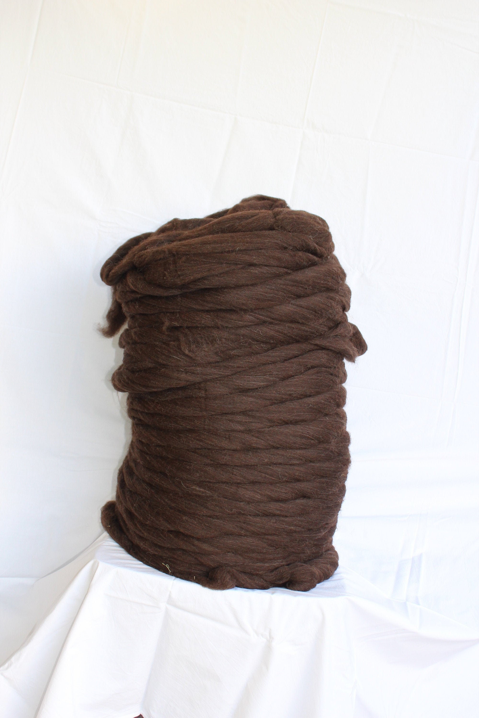 11lb Wholesale Roving Wool , Natural Undyed Dark Brown CHUNKY YARN