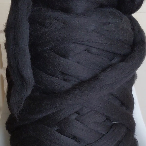 4.4 lbs Pounds black Wool Top Roving Fiber Spinning, Felting, Weaving, Knitting Crafts,chunky,bulk bump sale esty