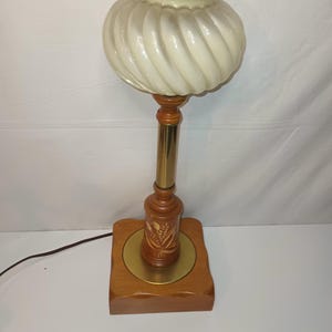 Vintage Mid Century Table Lamp. 6&quot; x 23.5&quot;