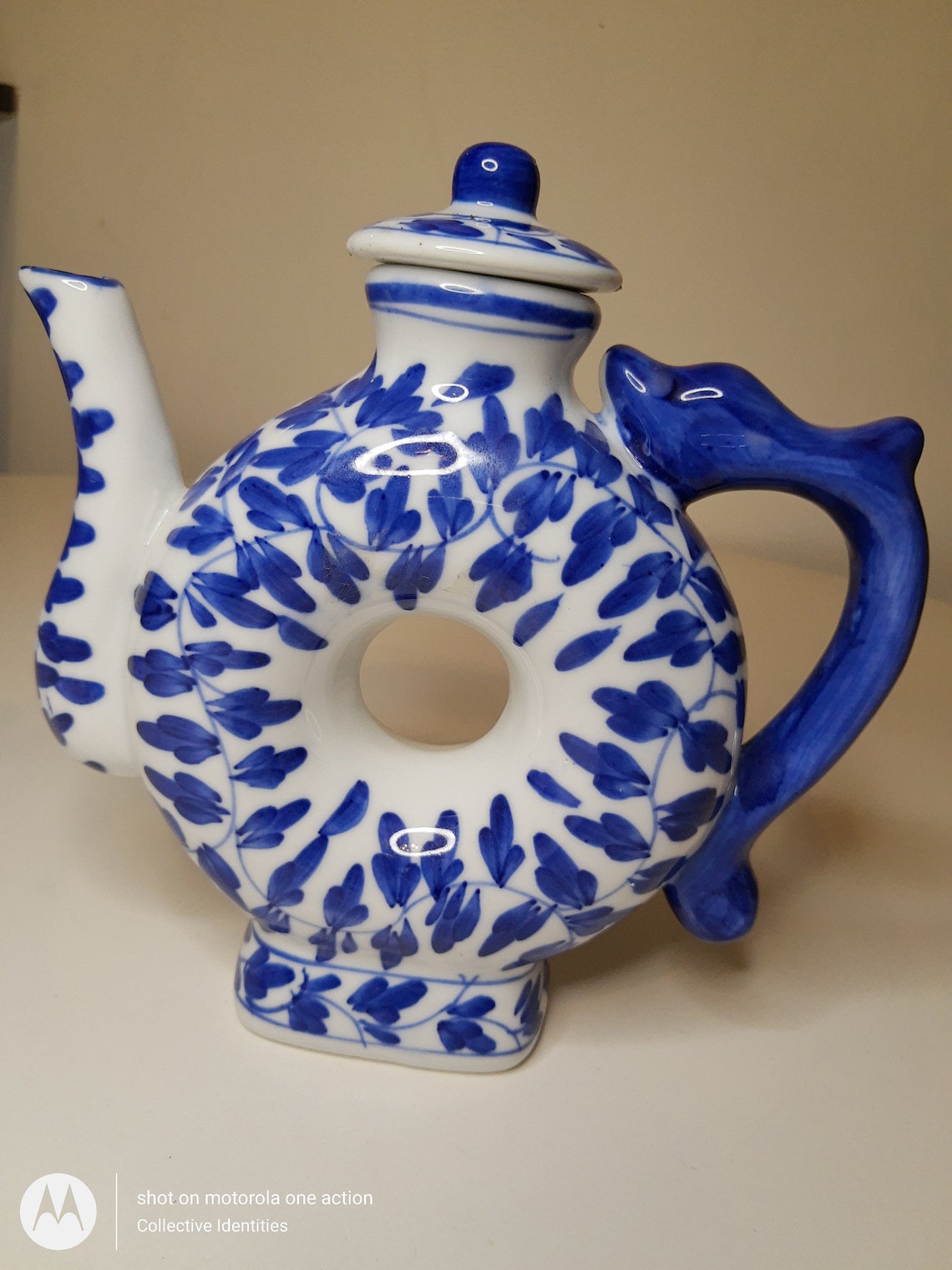 Donut shaped ceramic Asian teapot. 7 x 7 x Etsy