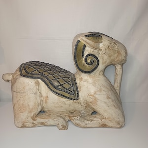 Beautiful Rare Large Goat Sculpture. 13&quot; x 10&quot;