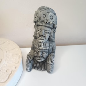 Vintage Aztec Decorative Decor.6&quot; 1.5&quot; x 3.5&quot; 3&quot; x 2.5&quot;