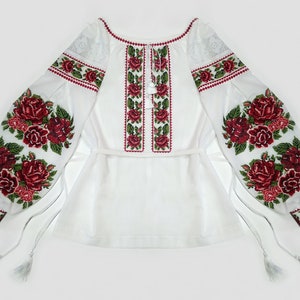 Vyshyvanka Embroidered Ukrainian Blouse White Bohemian Blouse spring Ethnic blouse Flower shirt Boho Chic Mexican Kaftan Abaya