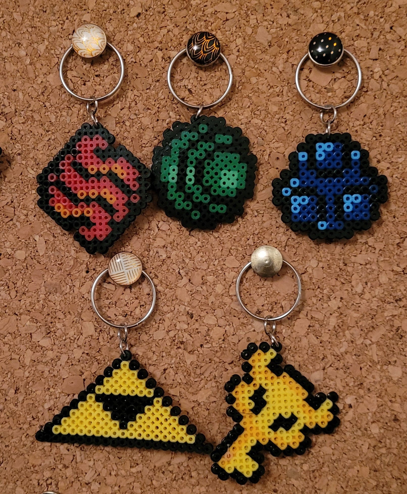 Triforce Pixel Art Grid