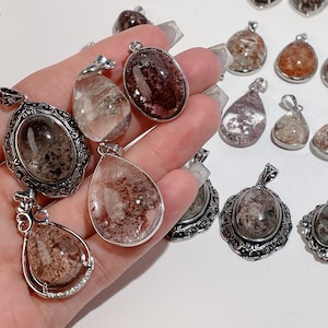 Natural crystal Lodolite Pendant Necklace, Garden Quartz Pendant Necklace, healer crystals, boho retro pendant, vintage stone pendant gift