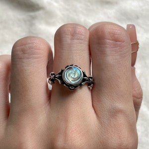 Labradorite ring, flower ring, labradorite crystal ring, labradorite flower, rose carving jewelry, romantic themed ring, blue flower ring