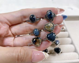 Verstellbarer Ring aus blauem Pietersit, silberplattiertes Ringband