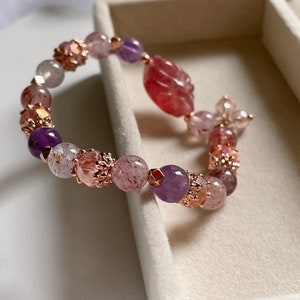 Love attraction Bracelet, Fox bracelet, super seven crystal, strawberry quartz, girly stone bracelet, gift for daughter, energizing bracelet