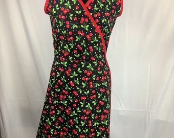 1940s wrap apron dress war time apron Molly Weasley Mrs Hall