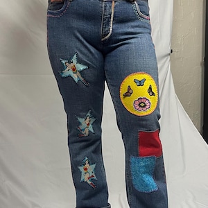 Anpassade broderade vintage Levi denim blå jeans