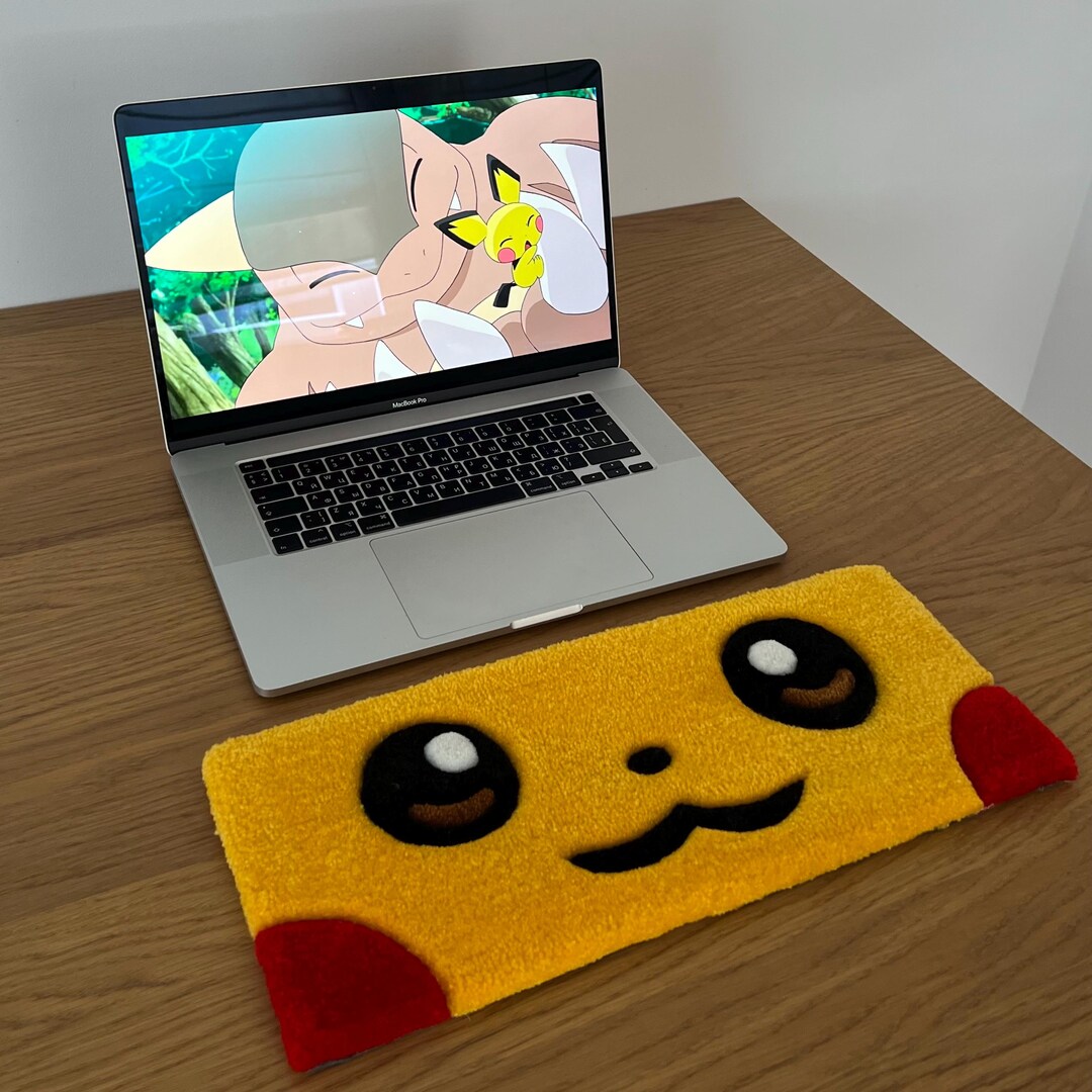 【OFFICIAL】Pokemon Pikachu Vintage Rug Gameboy Pikachu Rug, 100% Wool Multicolored