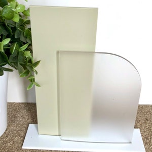 Beautiful Acrylic Double Sign Blank. Perfect For Weddings, Salons etc. Available In A Selection Of Colours.