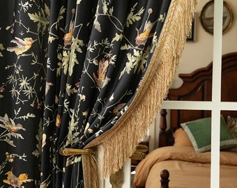 Romantischer Luxus-Schwarz-bedruckter Vorhang mit goldenen Quasten-Hochschattierungsvorhängen für Wohnzimmer, Esszimmer, Schlafzimmer, nach Maß