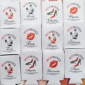 Mobwives Bachelorette, Mob Wives, Mob Wife, Can Cooler, Bachelorette Party, Custom Can Cooler, Mob wife winter, Red, Valentines bild 5