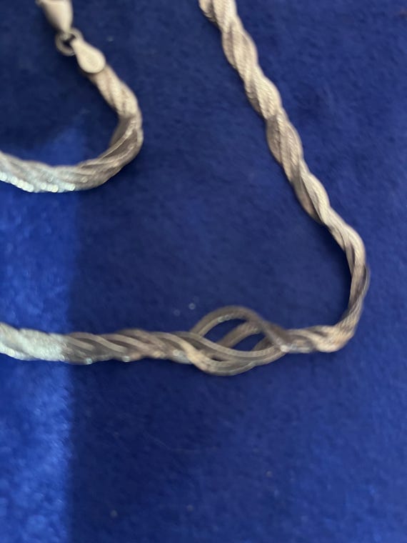 silver chain - image 2