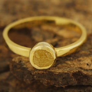 18k Yellow Gold Ring, Orange Raw Diamond Ring, Rough Diamond Ring, One Of A Kind Ring, Engagement Ring, Raw Diamond Engagement Ring