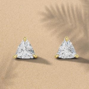 14K Gold Trillion Lab Grown Diamond Stud Earrings: Minimalist Solitaire