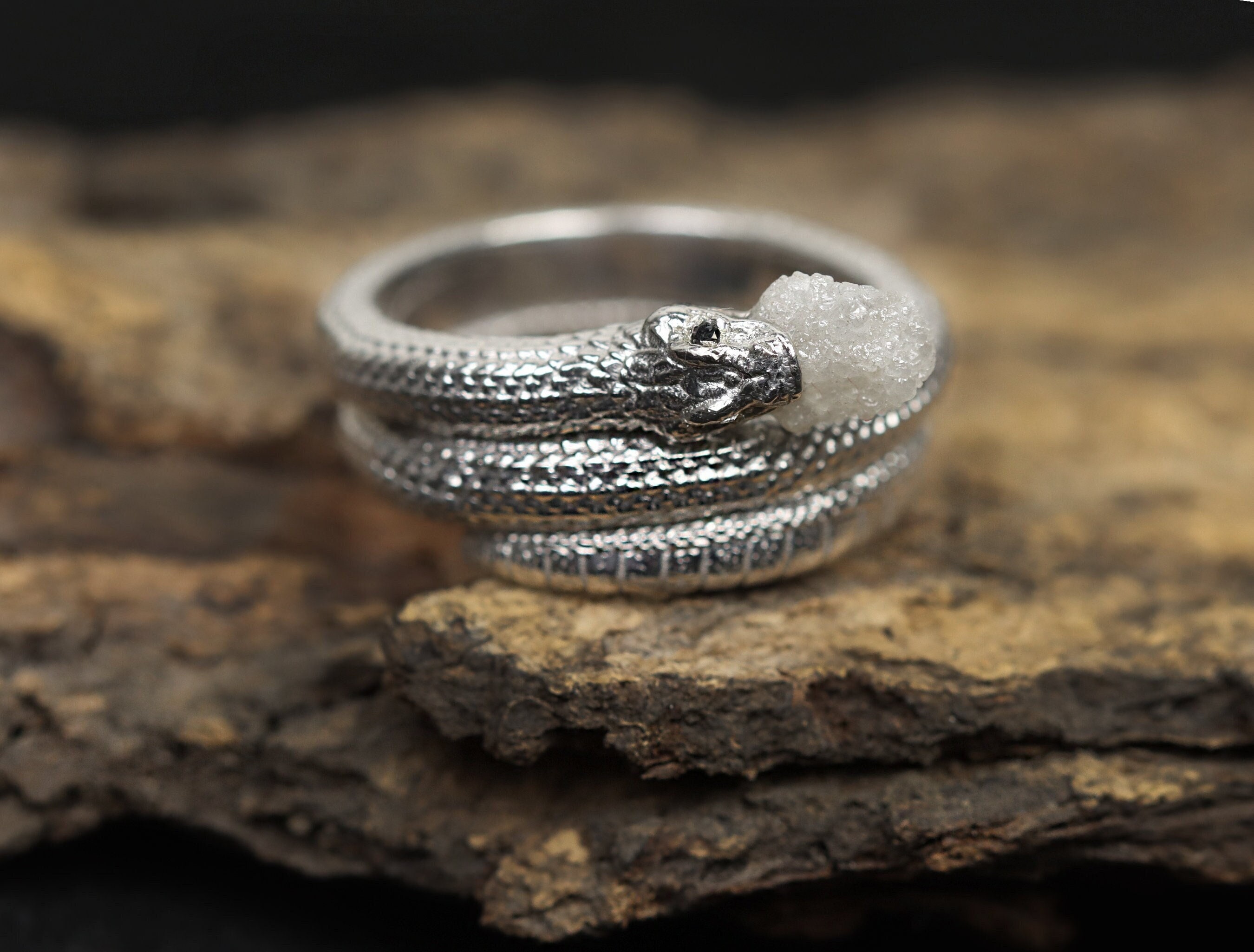 Platinum snake deals ring