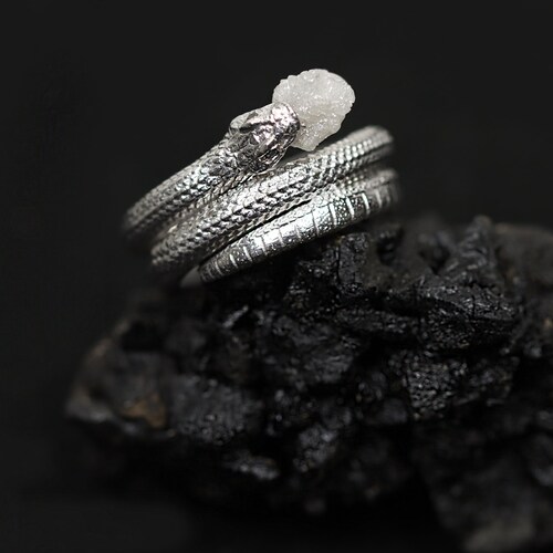 925 Sterling Silver Snake Ring , Natural White Raw Diamond Serpent Ring , Vintage Ring, Promise Ring shops , Trendy Best Friend Gift, gift for her
