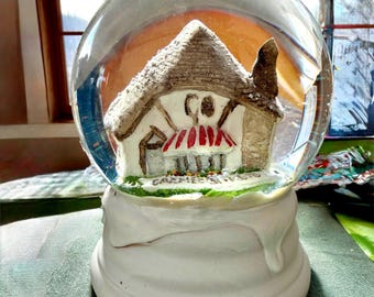 Carmel Tuck Box Cottage Snow Globe, Musical Option