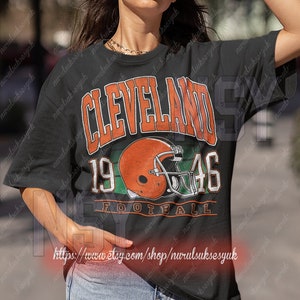 Cleveland Football T-Shirt | Vintage Style Cleveland Football Tshirt | Football Tshirts | Cleveland T-Shirts  TS01