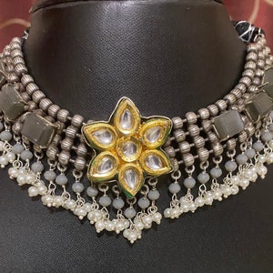 Oxidised silver guttapusalu|guttapusalu necklace with Kundan work|choker oxidised |North Indian choker | guttapusalu choker|guttapusalu neck