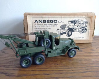 Vintage Angego SARL Recovery Truck - 1:48 Scale Model
