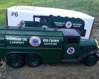 Ertl Tanker Truck Banks - Limited Edition - Leffler - Texaco - Silver Spring - Atlantic - Suburban