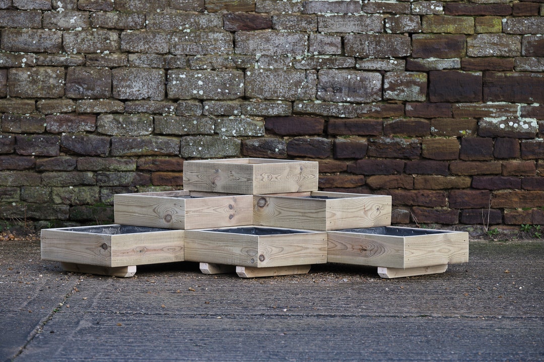 3 Tiered L Shaped Corner Planter Full smooth / Garden Planter / Wooden