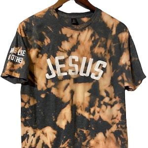 Jesus Unisex christliches gebleichtes T-Shirt, Name wie kein anderes christliches Hemd, Unisex-Glaubensbasiertes Hemd, Glaubensbasiertes gebatiktes Hemd, Jesus-Hemd
