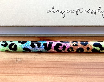 Neon and Cheetah Print Pen, Epoxy Resin Pen, Inkjoy Refillable Pen, Resin Pen, Epoxy Pen, Custom Pen, Pretty Pen, Rainbow Pen, Glitter Pen