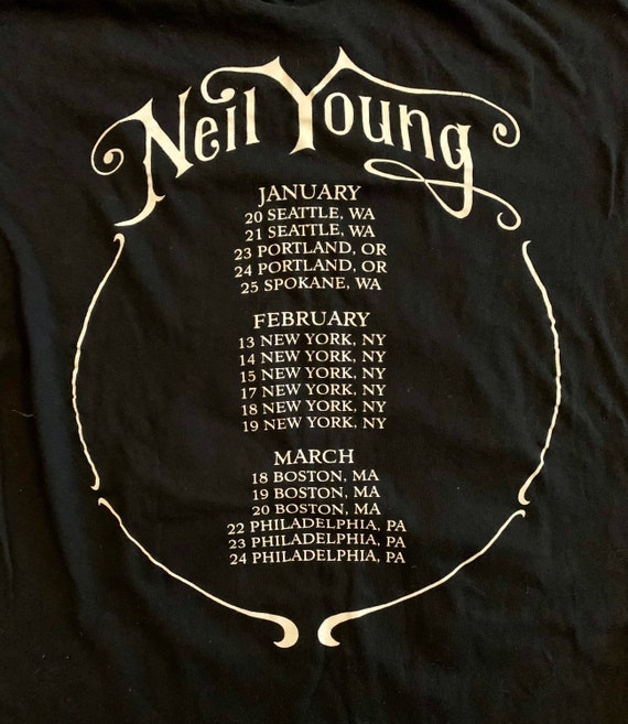 Vintage 1992 NEIL YOUNG Solo Tour T-Shirt / Harve… - image 4