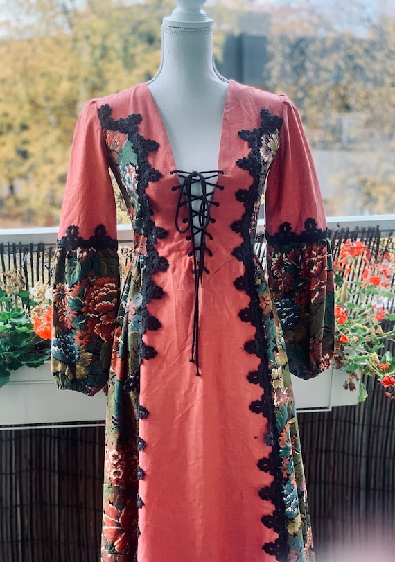 VINTAGE 1969 Rare Black Label Gunne Sax Renaissance Revival