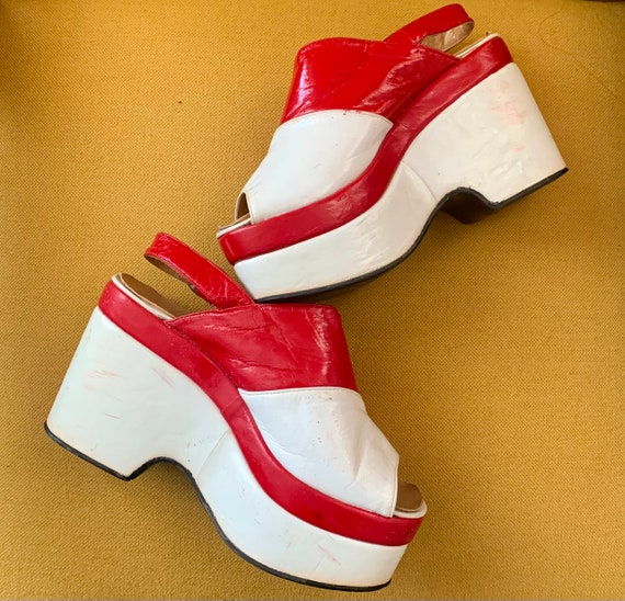 VTG 1970s Red & White Patent Leather Platform Wed… - image 5