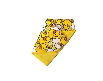 Bandana pour chien et chat personnalisé - « Rubber Duckies » - Glissez sur le bandana à collier pour chiens et chats