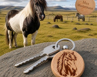 Schlüsselanhänger Islandpferd aus Holz – personalisierbar mit Gravur | Geschenk für Reiter & Pferdefreunde