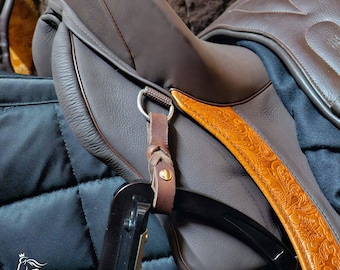 Steigbügelhalter (Paar) aus Fettleder für dicke Steigbügel - viele Farben