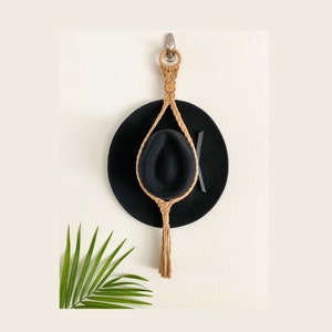 Macrame Hat Hanger- Hat Storage//Boho hat hanger// Farmhouse Macrame/ 1 Hat/ 2 Hat/ 3 Hat- Brown Rope/ Customizable Color