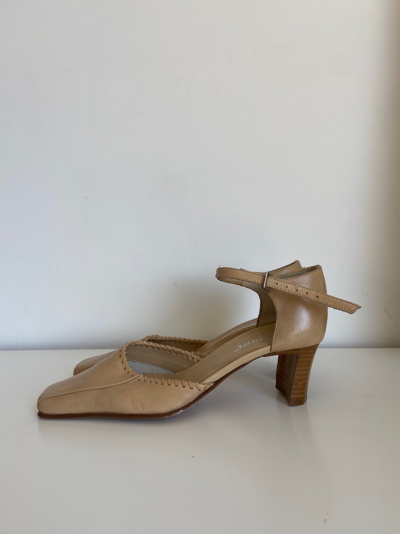 Beige Heeled Sandals/ Vintage/ 80s style/ Size EU 38 UK 5/ | Etsy