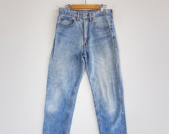 W27 Vintage Levi's 640 Light Wash Jeans 90er Jahre Damen High Rise Levis Hose Levis Sunfaded Tapered Leg Denim Levis Girlfriend Jeans Größe 27x27