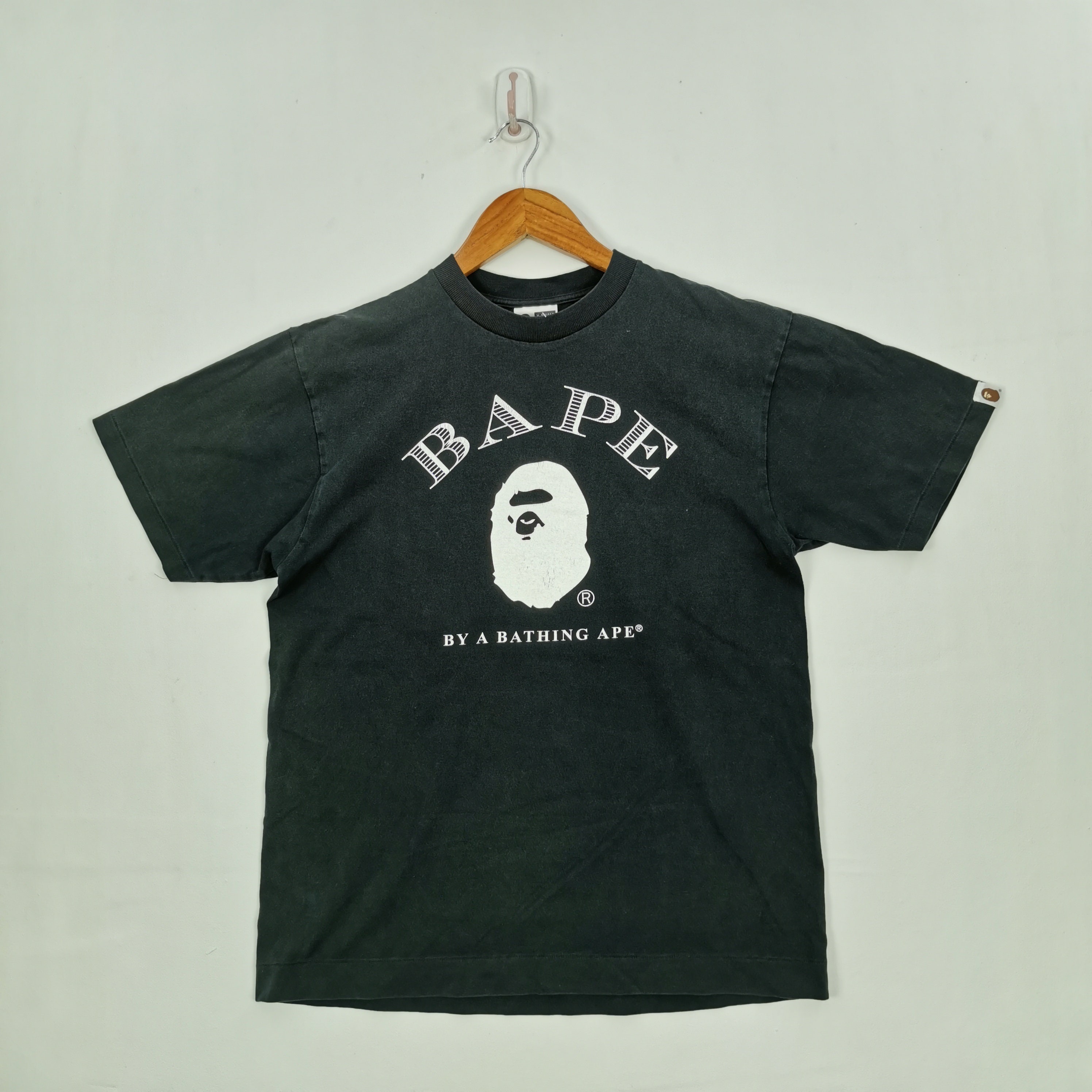 Vintage 90s A Bathing Ape Worldwide Bape Head T Shirt Medium