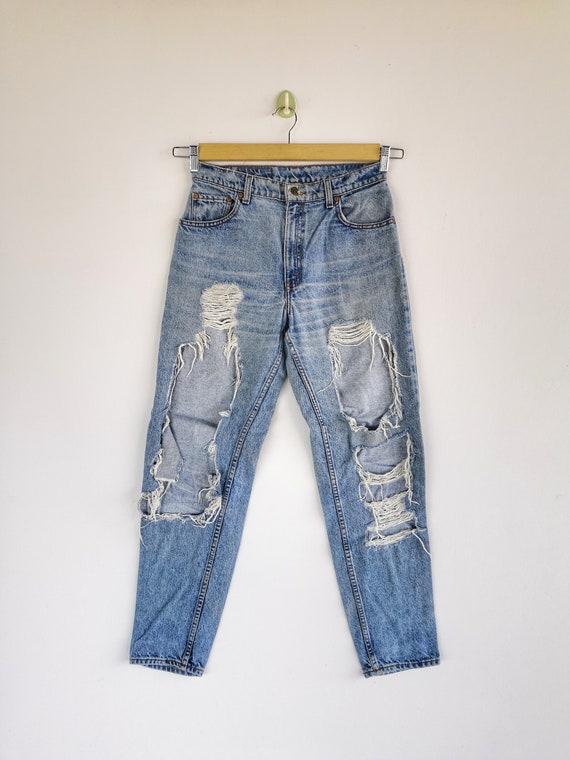 W28 Vintage Distressed Levi's 550 Jeans X Buffalo… - image 1