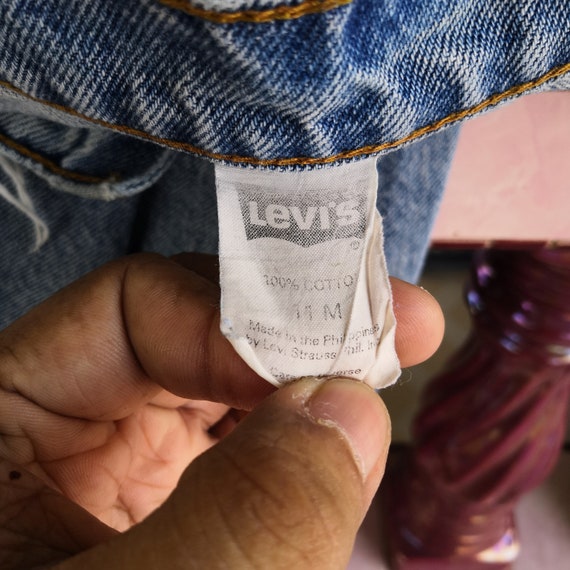 W28 Vintage Distressed Levi's 550 Jeans X Buffalo… - image 10