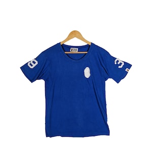 Vintage des années 90 A Bathing Ape chemise petit Bape broderie logo t-shirt fabriqué au Japon Bape Nigo Japan Bathing Ape Worldwide Tee couleur bleu taille S